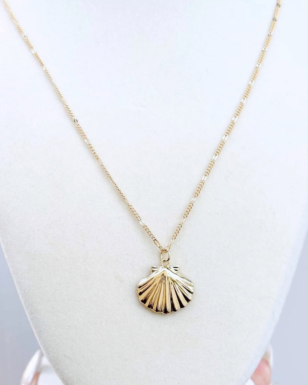 18K Gold-Filled Seashell Necklace