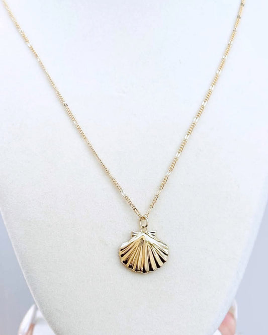 18K Gold-Filled Seashell Necklace